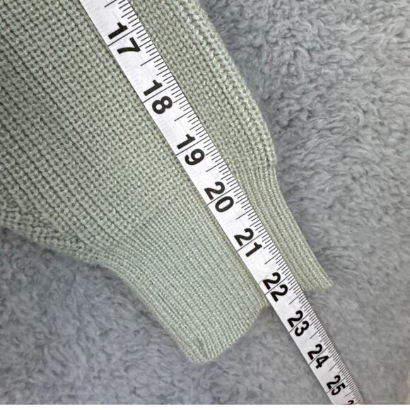 RD Style Womens Boyfriend Sweater V-Neck Moss Green Size L NWT Fall Essential - Picture 5 of 7